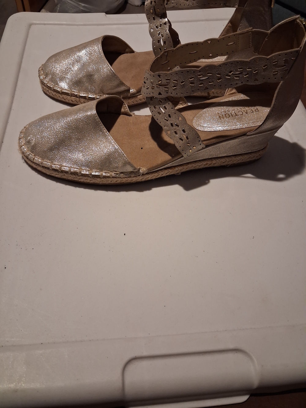 Kenneth Cole Reaction Metallic Gold Espadrille Wedge Sandal